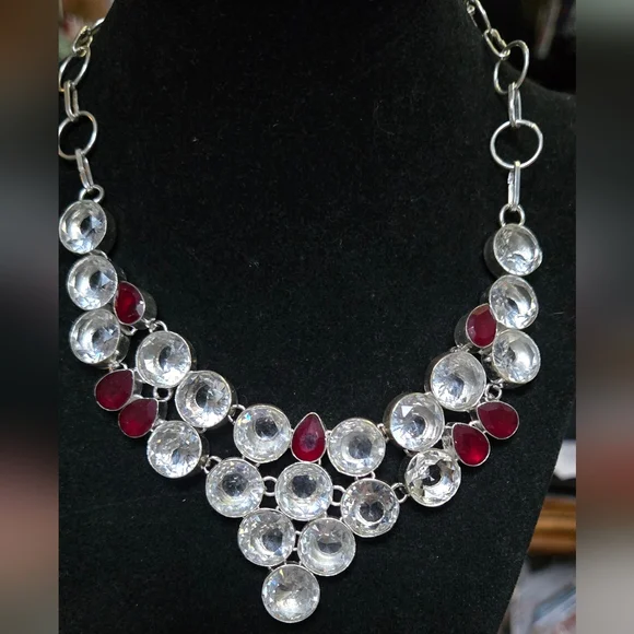 Quarts & garnet sterling silver bib necklace - Picture 3 of 12